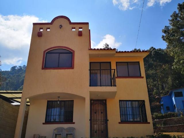 CASAS EN RENTA