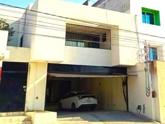 Casas en renta en Salina Cruz, Oaxaca, 4 rec. Amueblada