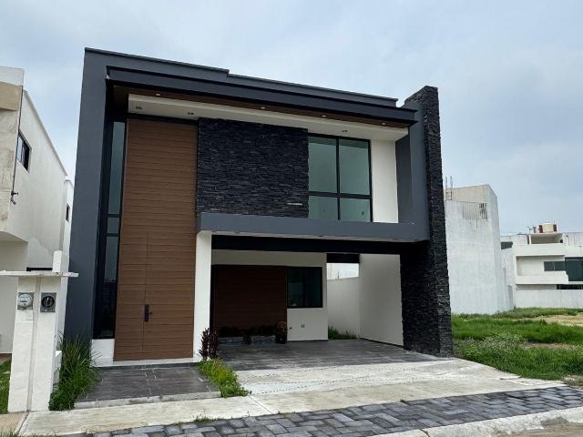 CASAS NUEVA EN VENTA EN RESIDENCIAL ONIX ZONA IXTACOMIT?N