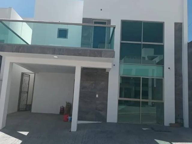 Casas nuevas 140m2 y de 180m2 de 3 recámaras en conjunto con vigilancia Calacoaya Atizapan