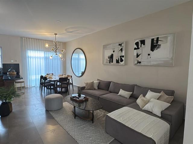 Casas Nuevas Al Poniente De Le?n, Gto