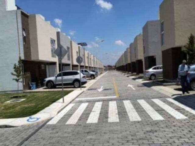 Casas nuevas en Metepec a excelente precio ubicación privilegiada a 7 mins de Galerias Metepec