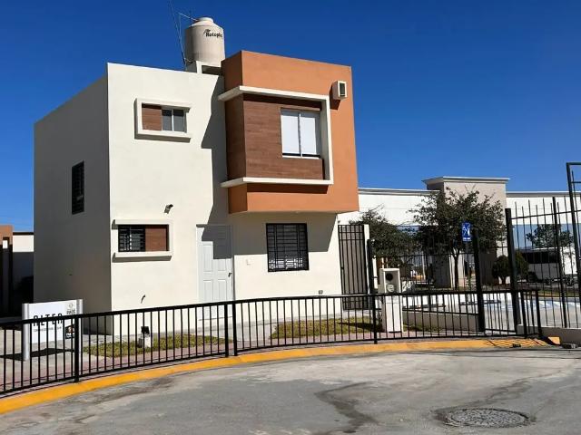 Casas nuevas en Ramos Arizpe a sólo $1,650,000