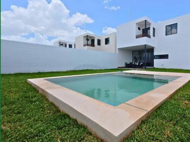 CASAS NUEVAS EN VENTA CON PANELES SOLARES Y ALBERCA EN DZITYA GVC 2805