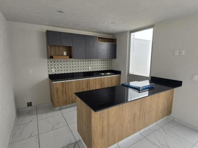 Casas Nuevas en Venta en Coto Reserva Bugambilias, Santa Ana Tepetitlan Zapopan