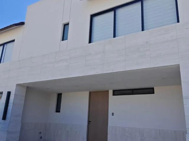 CASAS NUEVAS EN VENTA, LEÓN, GTO, ZONA SUR, CON AMENIDADES EXCLUSIVAS! MODELO MARTINA