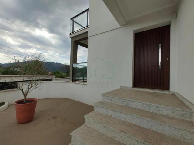 Casas Padrão em Poços de Caldas