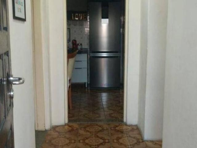 Casas para fins residenciais 6 no terreno, todas alugadas, 3 vagas de garagem, rendendo + R$5.000