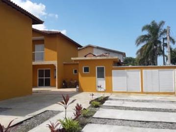 Casas para locação em condomínio, no Maitintinga em Bertioga