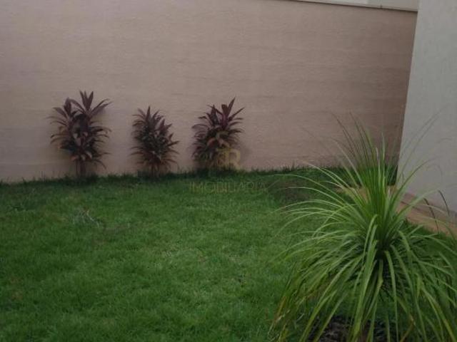 Casas Residenciais Condomínio em Cravinhos