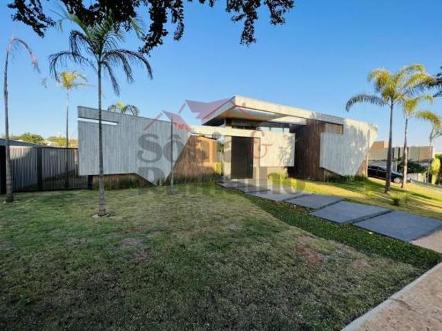 Casas Residenciais Condomínio em Cravinhos