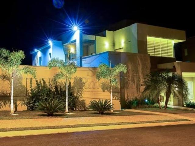Casas Residenciais Condomínio em Cravinhos