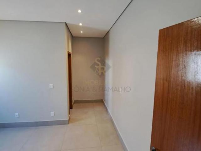 Casas Residenciais Padrão em Cravinhos