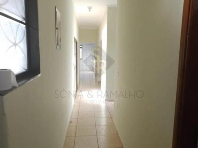 Casas Residenciais Padrão em Jardinópolis