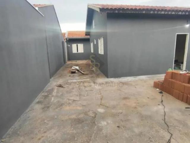 Casas Residenciais Padrão em Jardinópolis