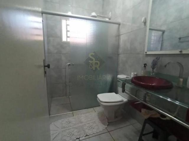 Casas Residenciais Padrão em Serrana