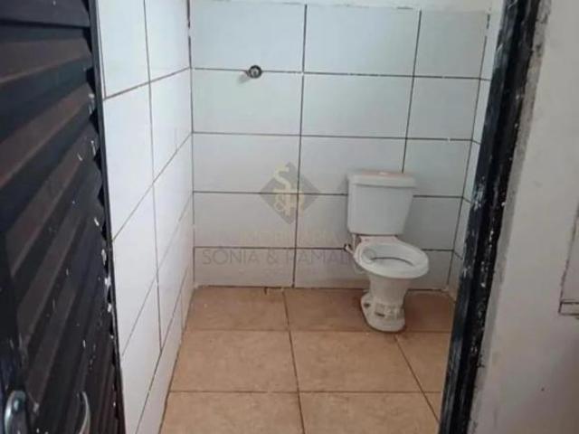 Casas Residenciais Padrão em Serrana