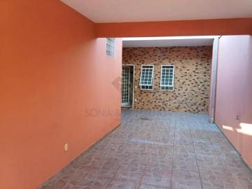 Casas Residenciais Padrão em Serrana