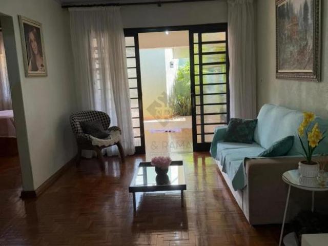 Casas Residenciais Padrão em Sertãozinho