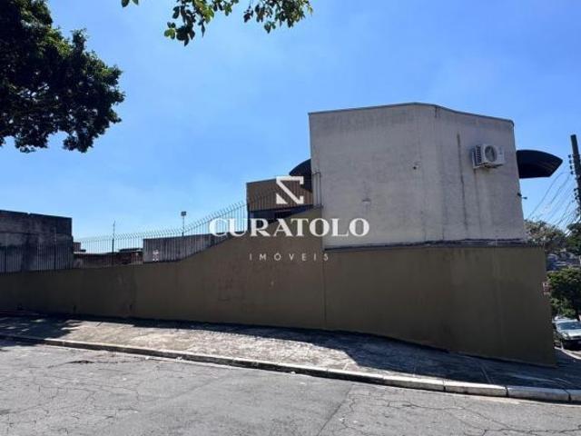 Casa/sobrado à venda com 375 m², 4 quartos, espaço gourmet, galpão e 6 vagas, Vila Santa Catarina, S