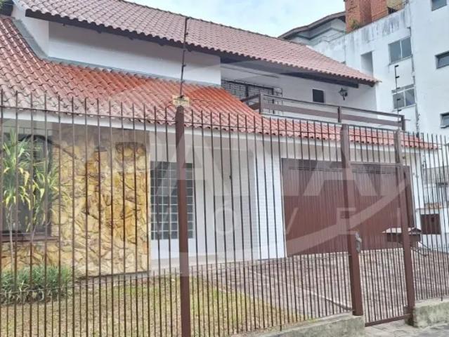 Casa/Sobrado em Jardim Lindóia com 304 m², 5 quarto s, 3 suíte s, 3 vaga s
