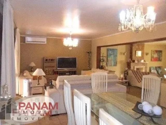 Casa/Sobrado em Jardim Lindoia com 375 m², 3 quarto s, 2 suíte s, 2 vaga s