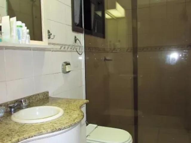 Casa/Sobrado em Sarandi com 248.12 m², 4 quarto s, 1 suíte s, 3 vaga s