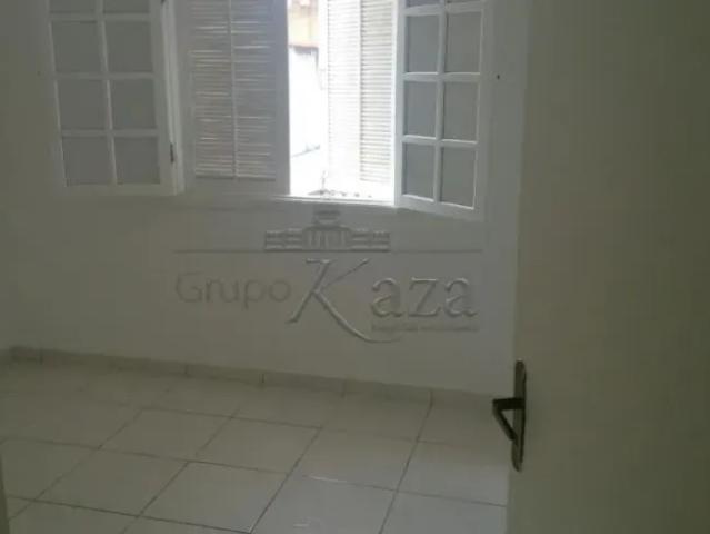 Casa/Sobrado Residencial No bairro Jardim das Indústrias