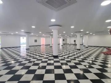 Casarão Histórico para locaçao frente ao mar Gonzaga, Santos/SP