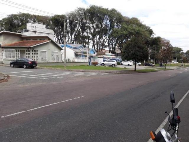 Casa/Terreno Batel Fachada 39m! Oportunidade Comercial esquina Silva Jardim