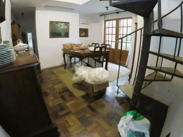 Casa/terreno na Casemiro de Abreu!