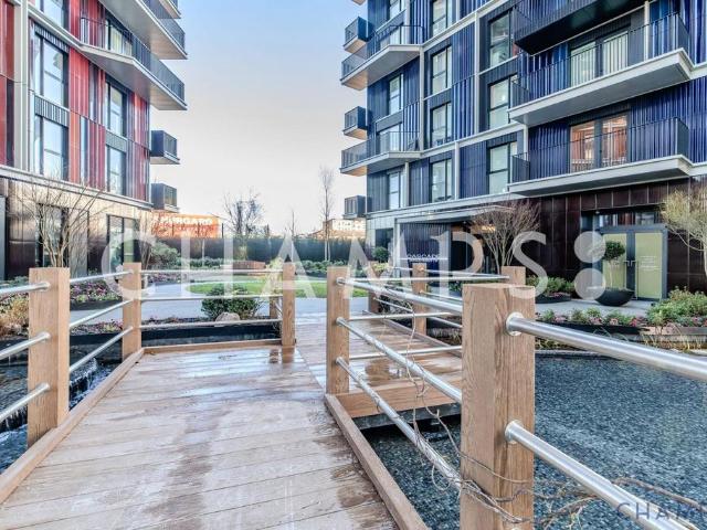 Cascade Way, W12 2 bed flat to rent £3,900 pcm £900 pw