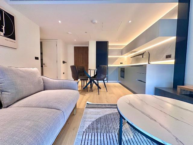 Cascade Way, London W12, 1 bed flat to rent, £3,000 pcm | PrimeLocation