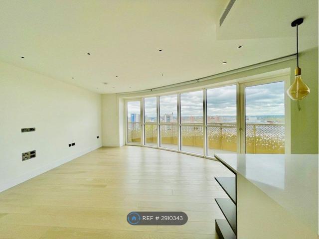 Cascade Way, London W12, 2 bed flat to rent, £4,400 pcm | PrimeLocation