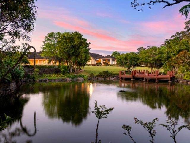 CASCADES THE BEST ACREAGE LIFESTYLE ESTATE IN THE BLUE RIBBON LOCATION OF DURAL