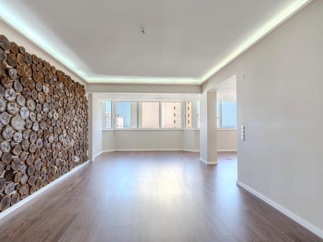 Cascais Apartamento T4 totalmente renovado, para venda excel. 170m² Cascais e Estoril