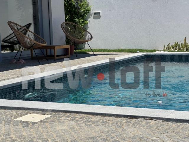 Cascais Zambujeiro Exclusiva Moradia T4 Contemporânea recente de 2020 | Piscina aquecida, Jardim e 3 Suítes