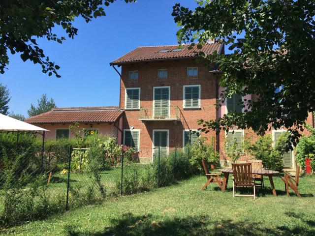 Cascina via Oriassolo, Arignano