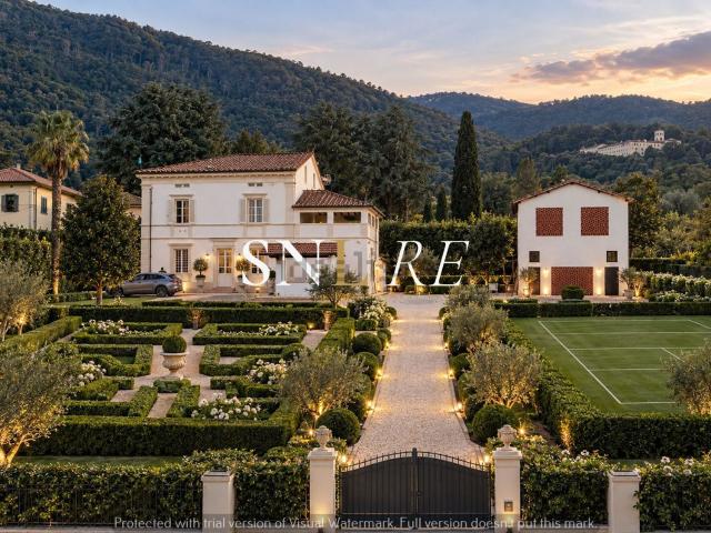 Case e ville in affitto di 480 m² in Via del Colletto