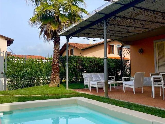 Case e ville in affitto di 500 m²