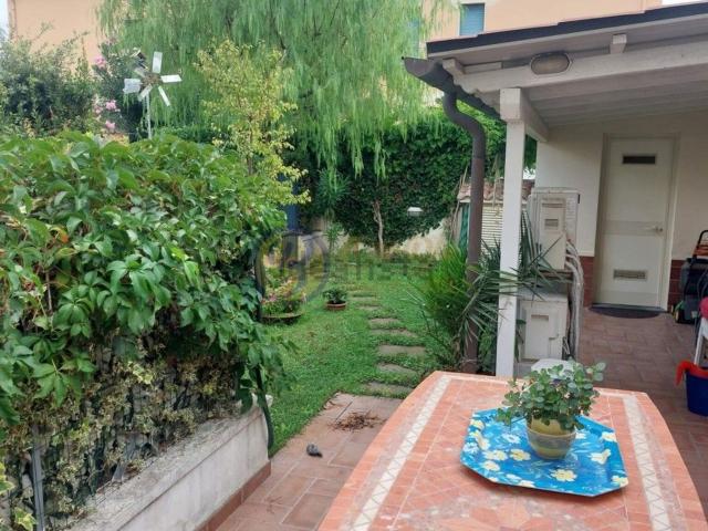 Case e ville in affitto di 50 m² in Via Cardinale Pellegrinetti