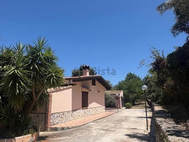 Case e ville in affitto di 51 m² in Via Santa Rosalia, 23