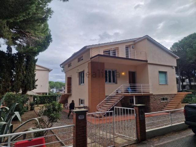 Case e ville in affitto di 65 m² in Via Nuova dei Cavalleggeri