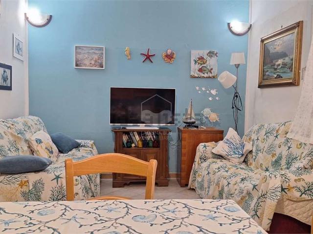 Case e ville in affitto di 70 m² in Lungomare Fata Morgana