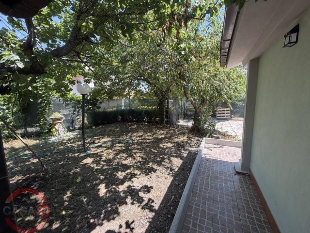 Case e ville in affitto di 70 m² in Via Giuseppe Massaro