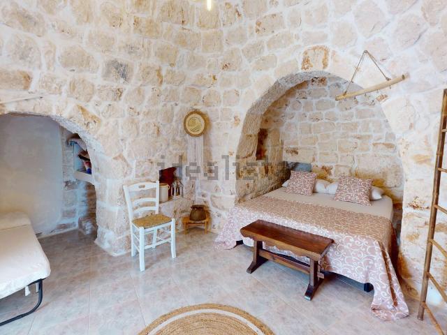 Case e ville in affitto di 77 m² in Contrada Santa Caterina