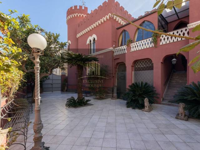 Case e ville in affitto di 750 m² in Via Vittorio Emanuele, 31