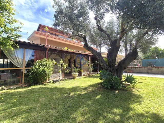 Case e ville in affitto di 80 m²