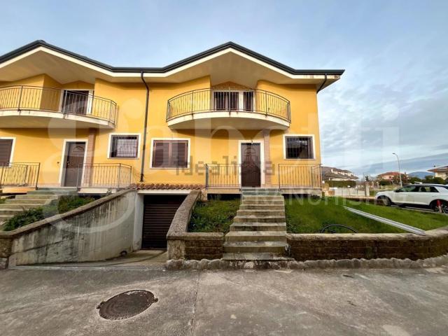 Case e ville in affitto di 85 m² in Strada Provinciale 289