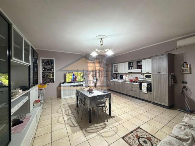 Case e ville in affitto di 85 m² in Via Torino, 55